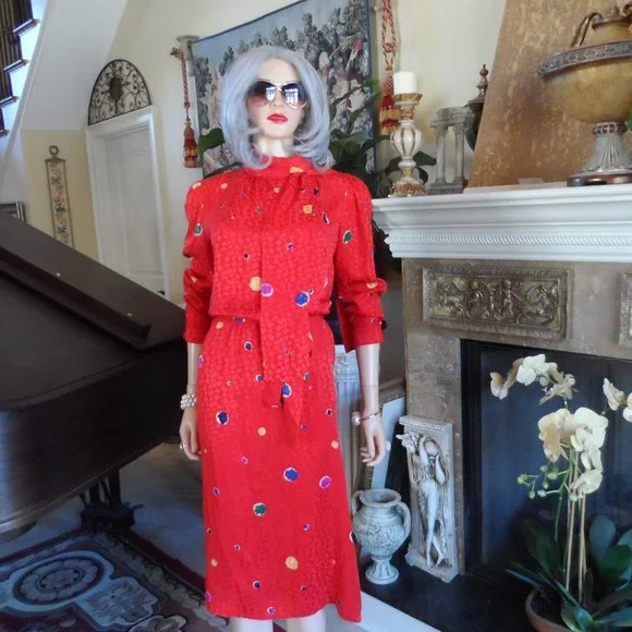 Robert Jana for Neiman Marcus | Dresses | Robert Janan For Neiman Marcus Red Silk Neck Scarf Belted Dress Size 4 | Poshmark Robert Jana for Neiman Marcus | Dresses | Robert Janan For Neiman Marcus Red Silk Neck Scarf Belted Dress Size 4 | Poshmark